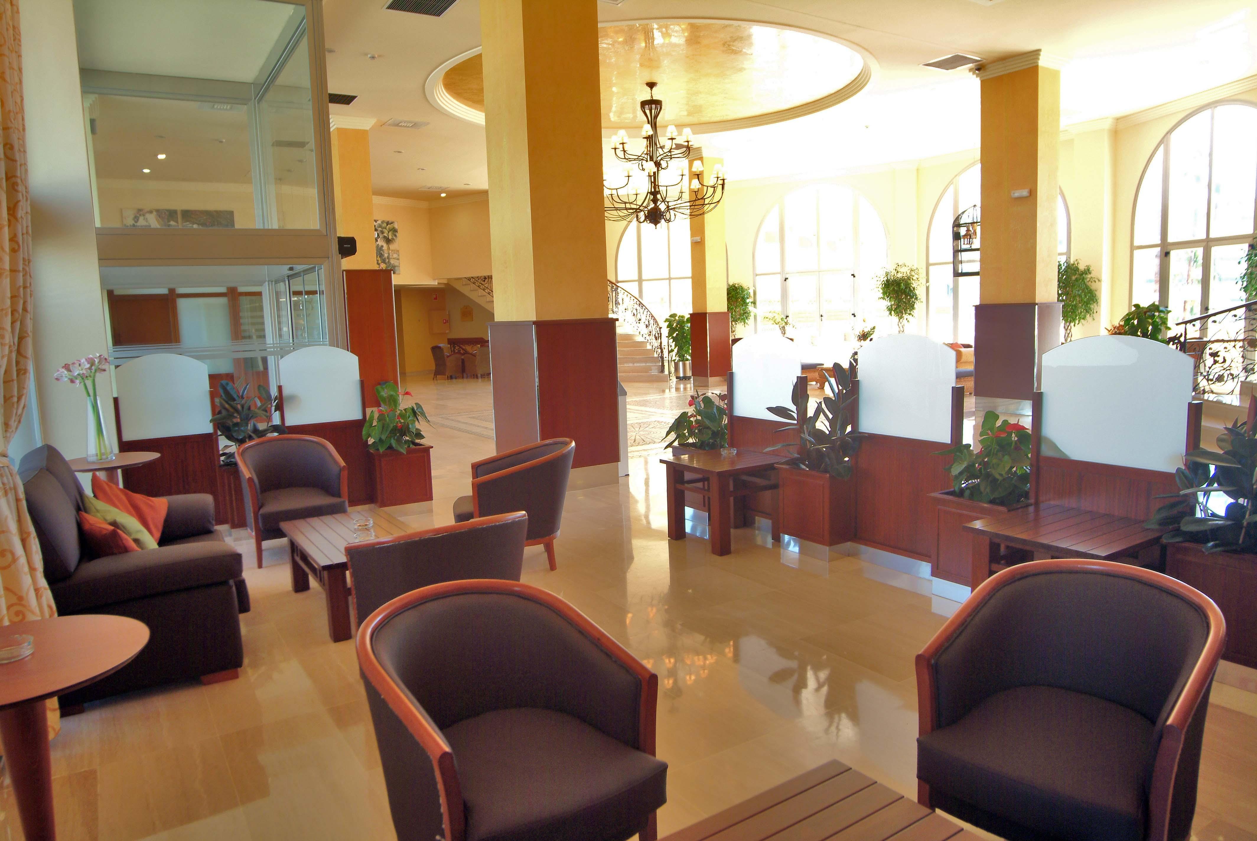 Отель Ohtels La Hacienda Ла-Пинеда Экстерьер фото