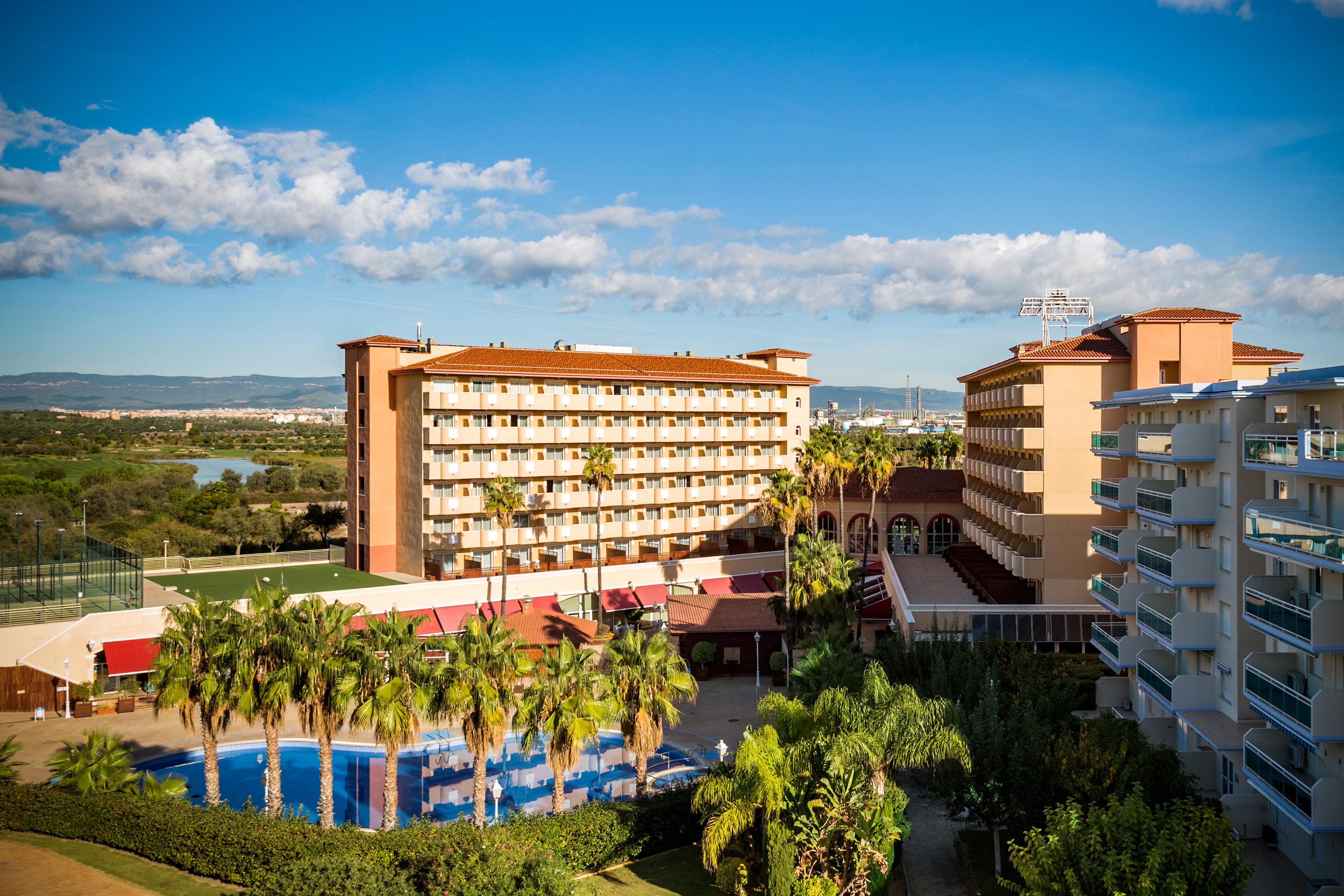 Отель Ohtels La Hacienda Ла-Пинеда Экстерьер фото